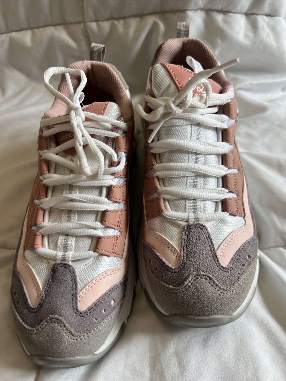 Skechers Wimens Pink, Blush and White Chunky Sneakers size 8.5